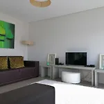 Silver Coast Heights H *