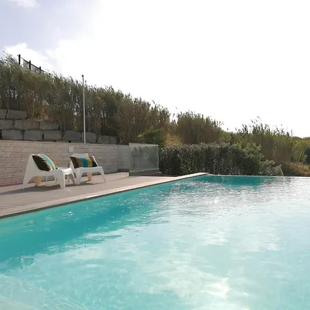 Silver Coast Heights H Villa Areia Branca