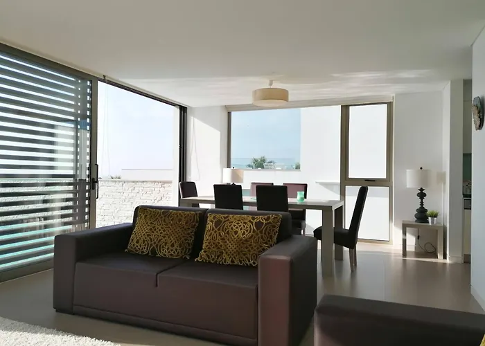 Silver Coast Heights H Villa